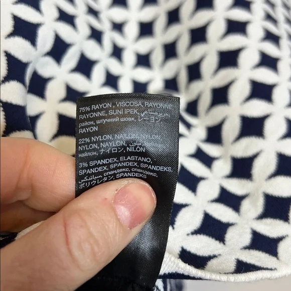 Bebe Navy and White Patterned Crop Top‎ & Matching Skirt Set- M - Picture 5 of 10